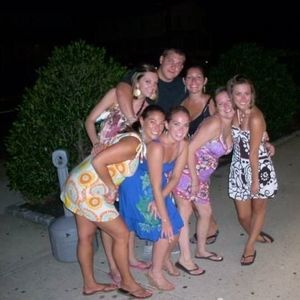 Meet your Posher, Marisa