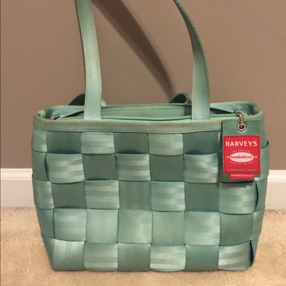 Harveys seatbelt large tote
