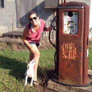 Meet your Posher, Virginia