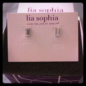 Lia Sophia Affection earrings