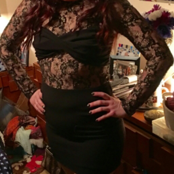 Dress - Picture 3 of 3