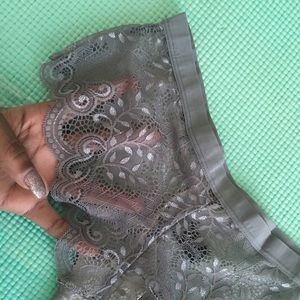 *Brand New* Gray lace panties