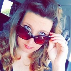 Meet your Posher, Tabitha