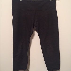 Lululemon workout leggings- hardly worn- no trades