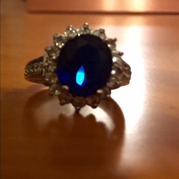 Premier Designs rings - Picture 2 of 2