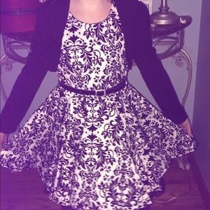 Girls size 7 dress
