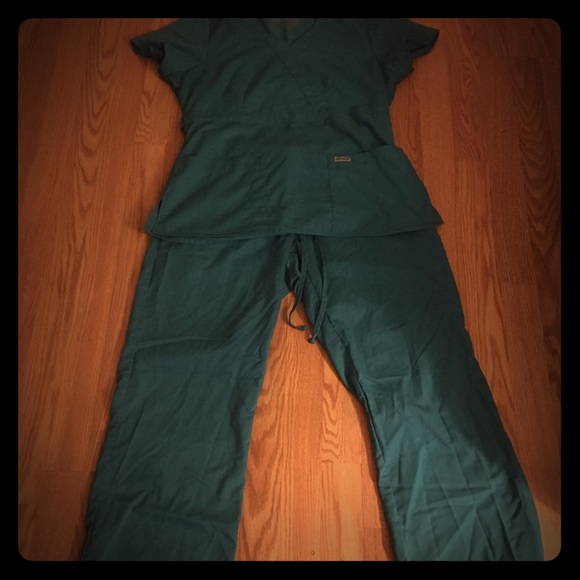 Greys Anatomy Scrub Set