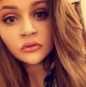 Meet your Posher, Krista