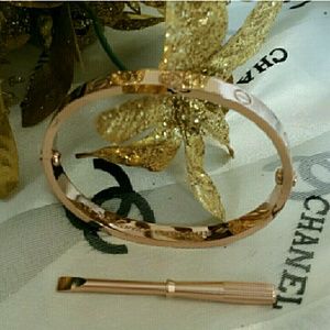 7"(16cm) rose gold no gems bangle