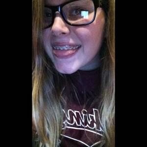 Meet your Posher, Haleey