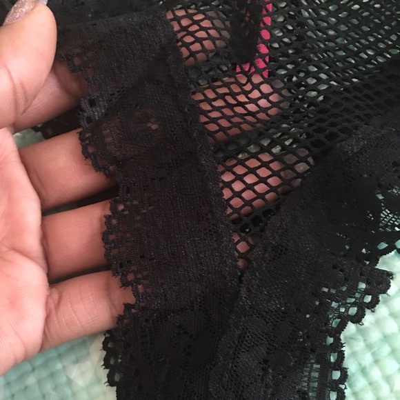 Black net panties with lace trim - Picture 2 of 3