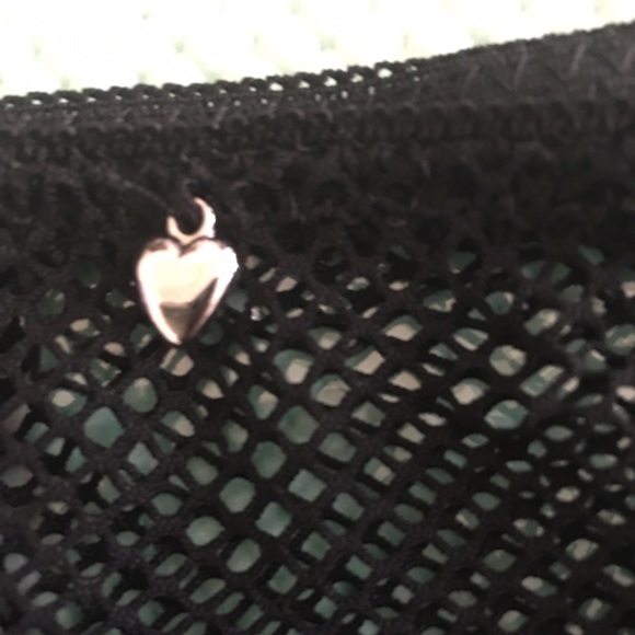 Black net panties with lace trim - Picture 3 of 3