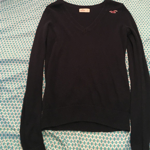 Hollister sweater