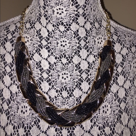 Simple Two Tone Bead Necklace Black/Gray - Picture 2 of 4