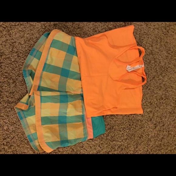 Lululemon Groove Short & CRB