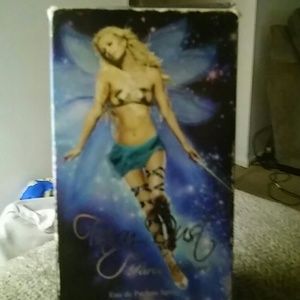 Fairy Dust by Paris Hilton