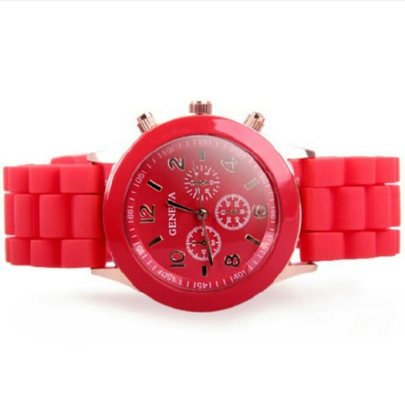 Watch - Picture 2 of 4