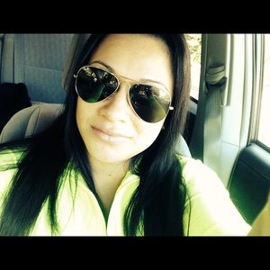 Meet your Posher, Ingrid