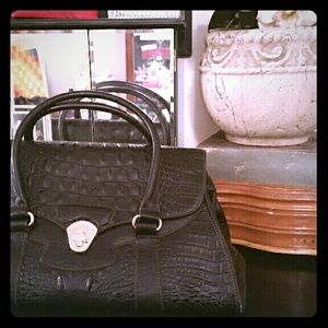 PRICE CUT! Stunning and Authentic Brahmin Handbag