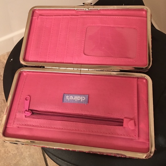 Wallet - Picture 2 of 2