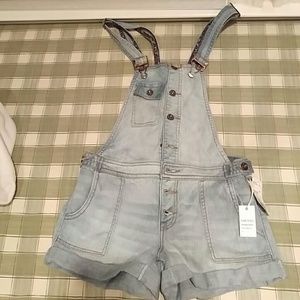 Forever 21 Short Overalls