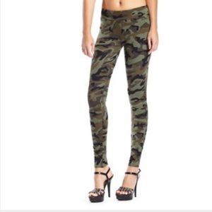 Guess Camo leggings