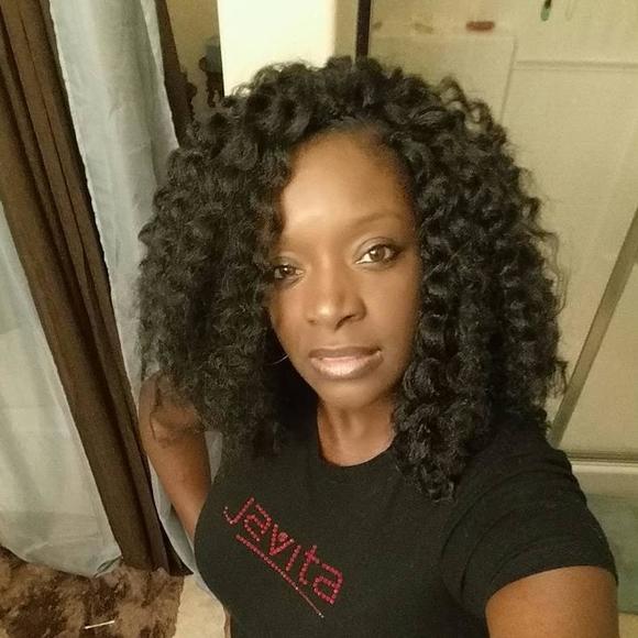 Meet your Posher, Warlesea - Picture 1 of 1