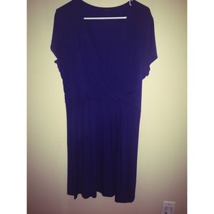 💛☀️5 FOR $20!☀️💛Navy Knee Length Dress
