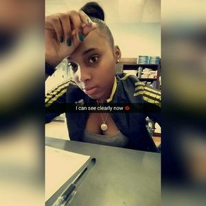 Meet your Posher, Renae