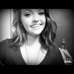 Meet your Posher, Tucker