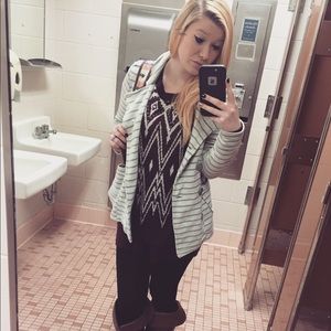 Meet your Posher, Dana