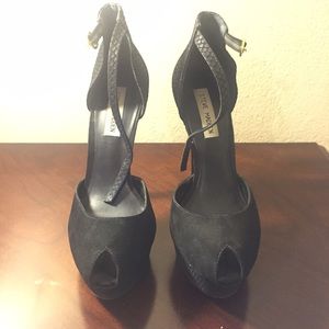 All black with snakeskin.