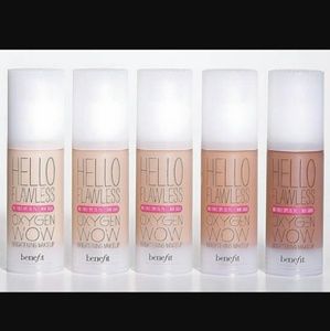 Benefit: Hello Flawless brightning spf foundation