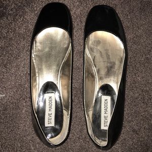 Steve Madden Paten Leather Flats