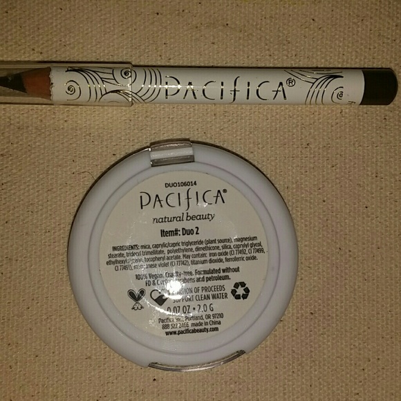 Pacifica makeup bundle - Picture 2 of 2