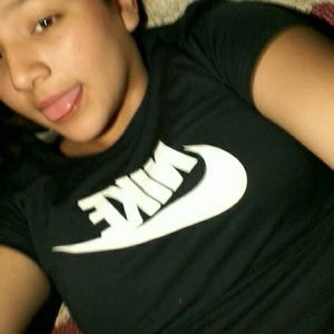 Meet your Posher, Dhalia