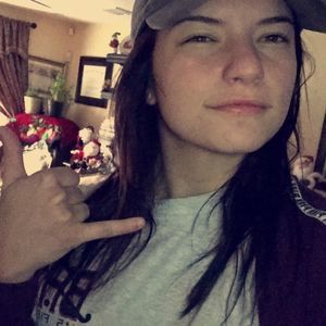 Meet your Posher, Savannah