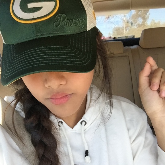 Meet your Posher, Zoey - Picture 3 of 4