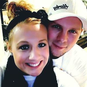 Meet your Posher, Whitney