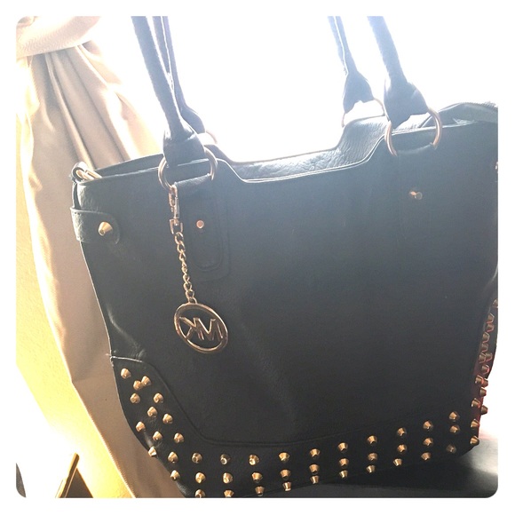 Michael Kors Handbags - MK purse