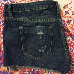 Super short jean shorts!!