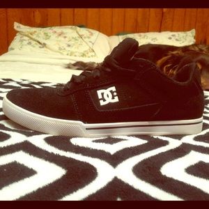 DC skate shoes
