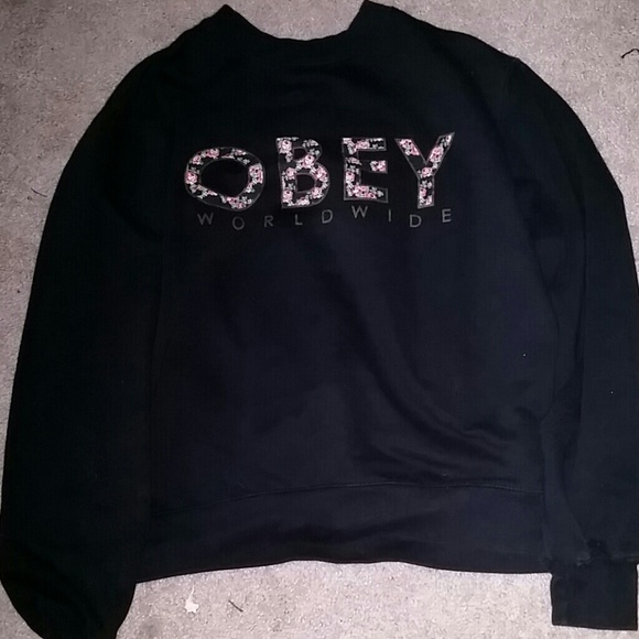 OBEY sweatshirt