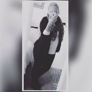 Meet your Posher, Alexia