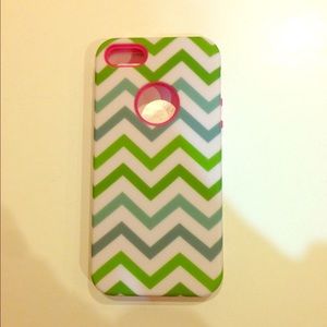 Patterned iPhone 5c case