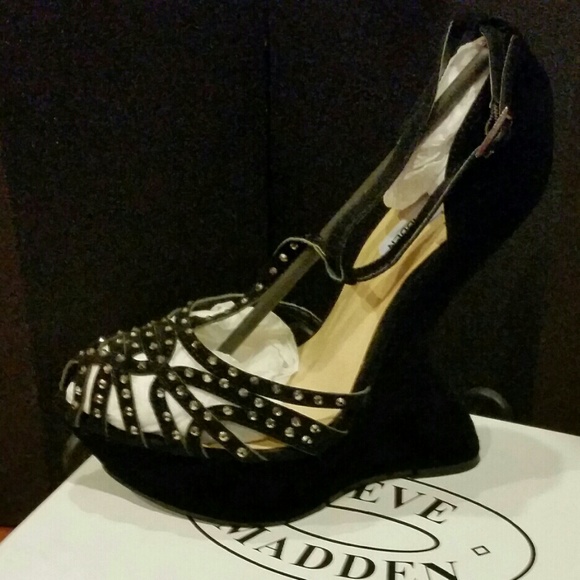 Steve Madden Galactic Wedge Sandal - Picture 1 of 4