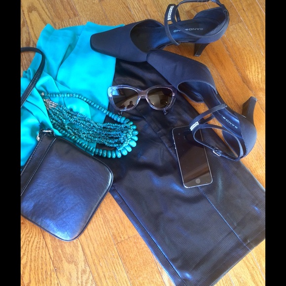 Giorgio Fiorlini Collection Faux Leather Skirt - Picture 6 of 8