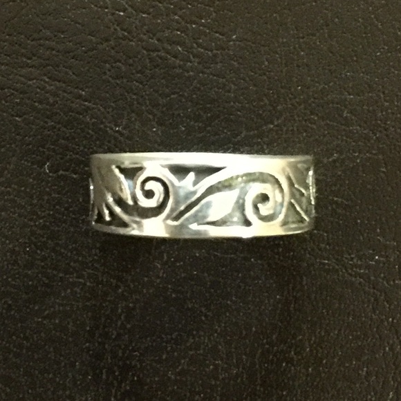 Unisex Sterling silver ring