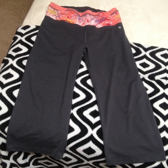 Capri workout leggings