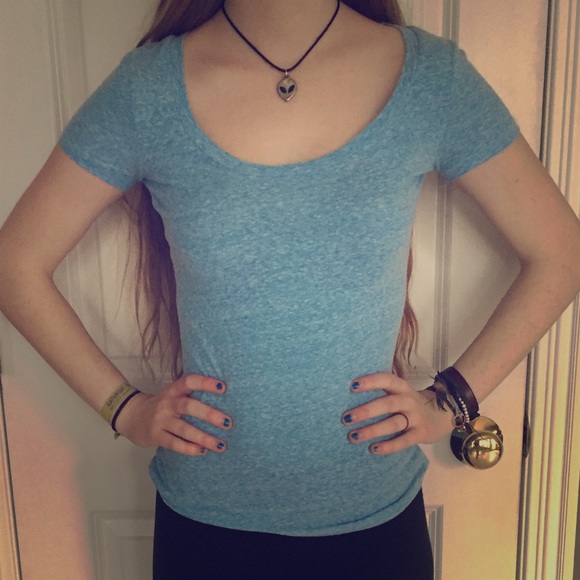 American Eagle brand tee